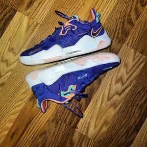 Nike PG 5 “ LA Drip “